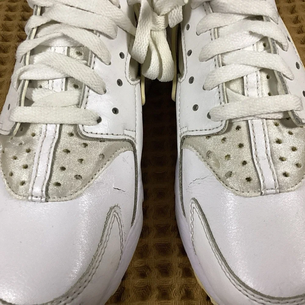 Nike Air Huarache Run PRM Mens Sz 8.5 White Snakeskin Running Shoes 704830-100
